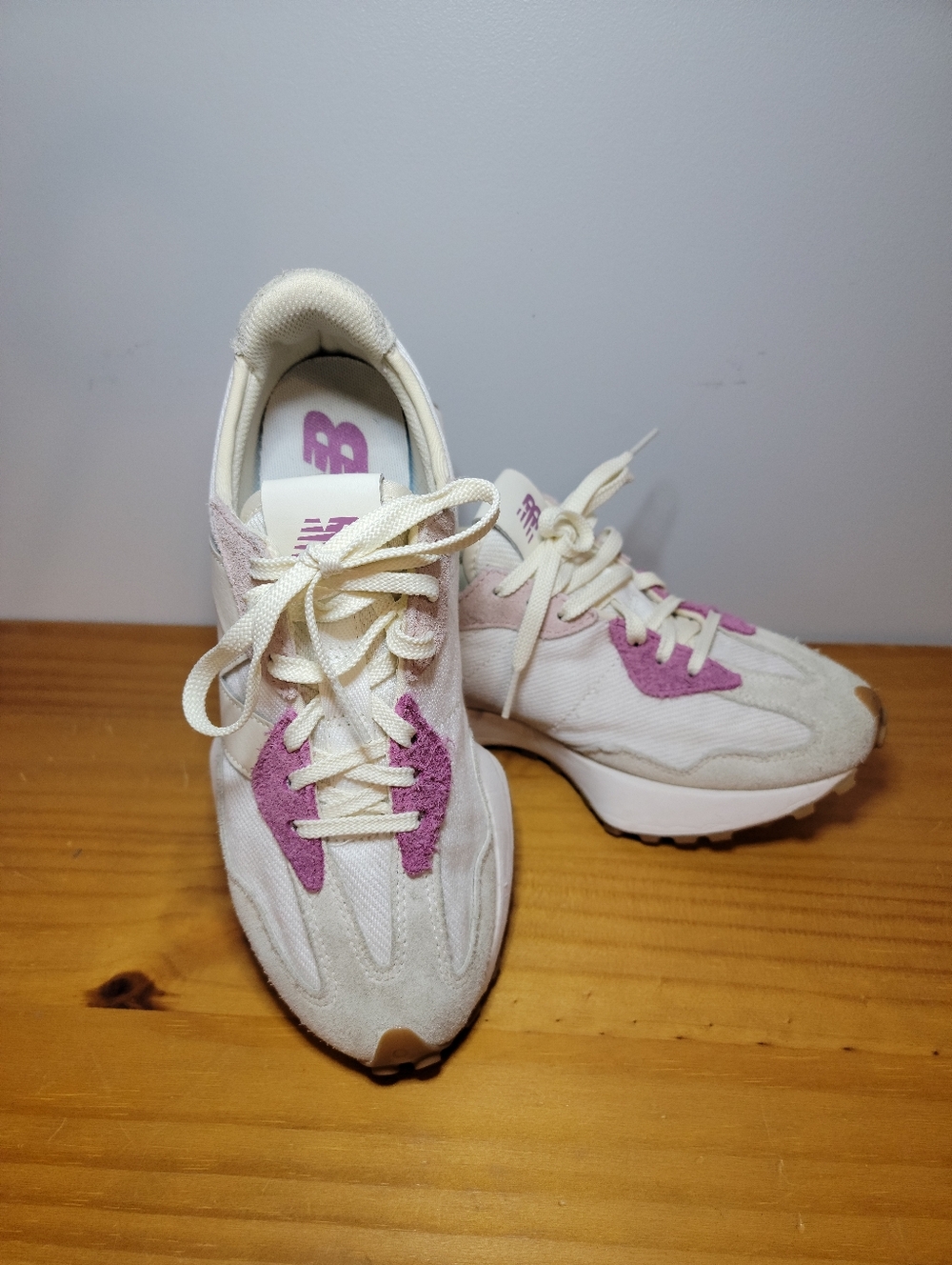 New Balance & CALIA Women's 327 Shoes Ws327rp